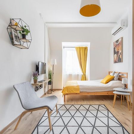 P34 Pannonia Apartment ブダペスト エクステリア 写真