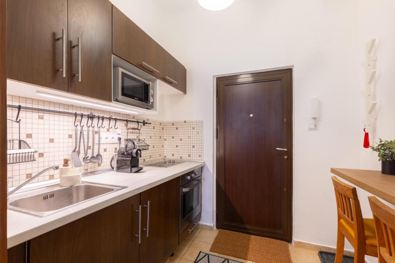 P34 Pannonia Apartment ブダペスト エクステリア 写真