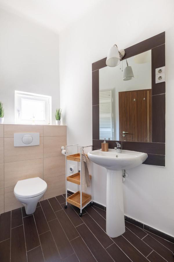 P34 Pannonia Apartment ブダペスト エクステリア 写真